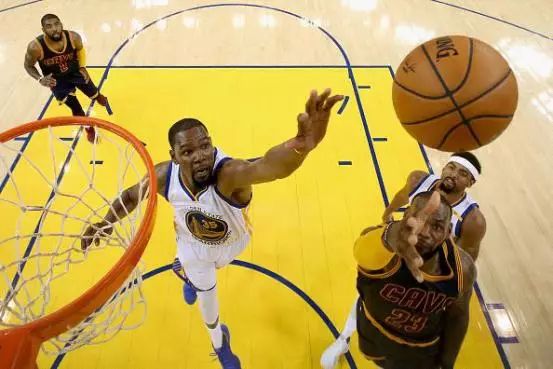 勇士球隊的英文_nba勇士球隊_勇士球隊交易最新消息