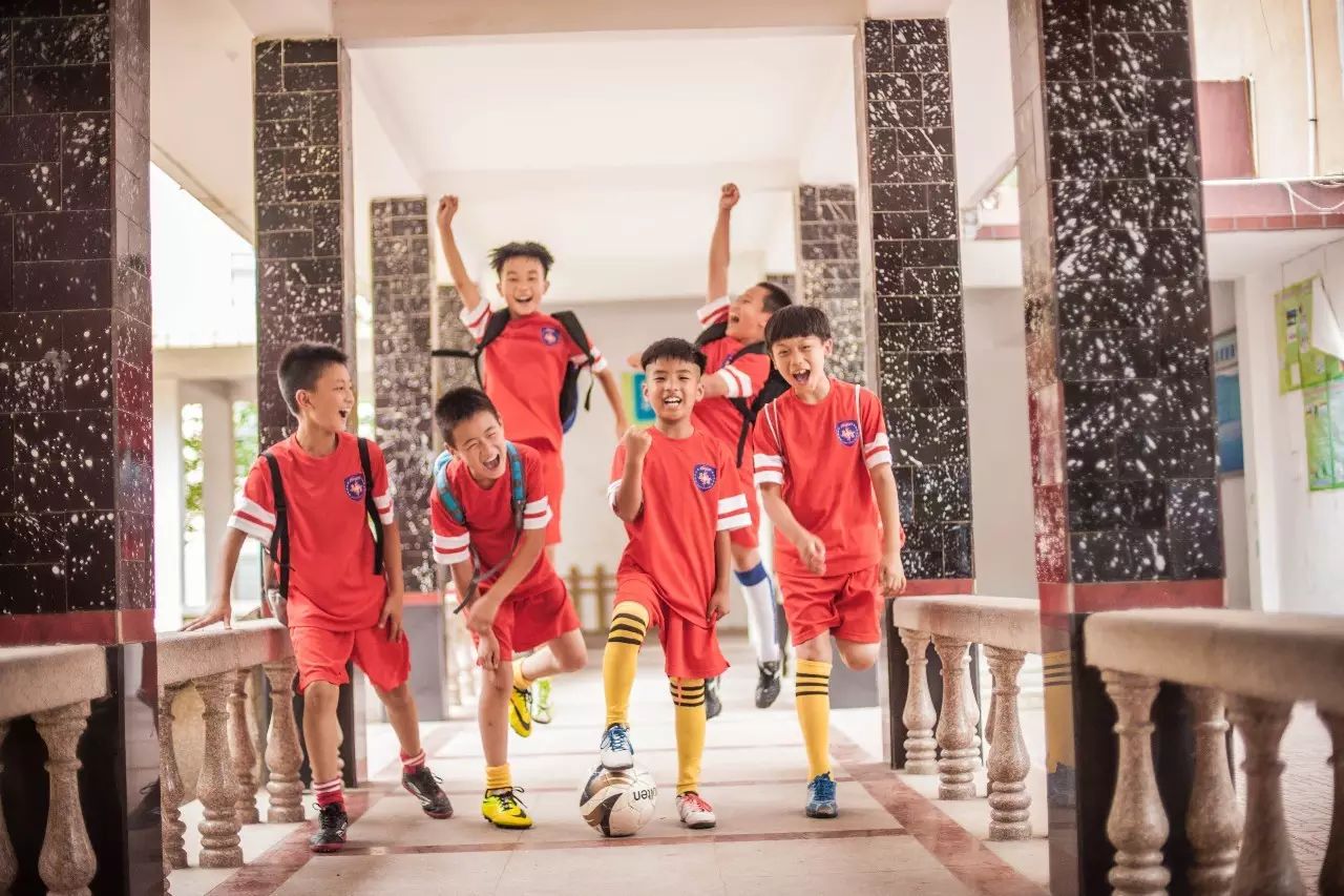 青島中能足球俱樂部網站_青島足球俱樂部官網_青島足球俱樂部有限公司