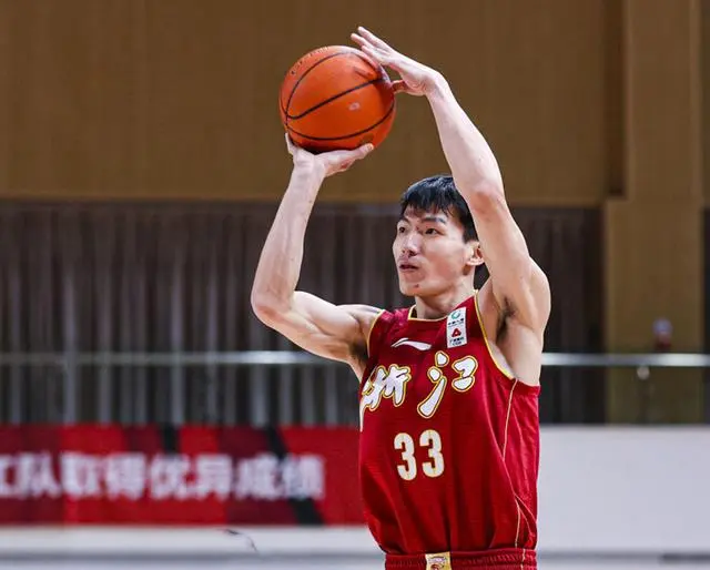 cba 選秀 自由球員_選秀球員與自由球員的區別_cba自由球員規則