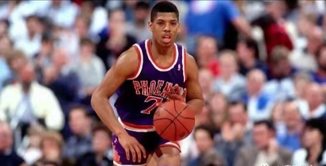 nba歷史上有哪些場面(籃球之神也斗毆 回顧NBA十大打架事件)