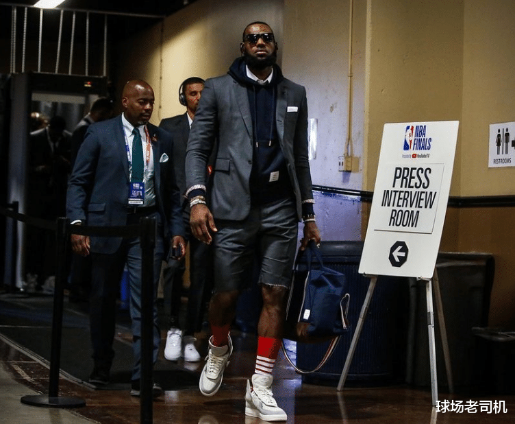 nba發展聯盟球員有工資嗎_nba球員薪水是聯盟付嗎_2020nba聯盟薪資排行榜